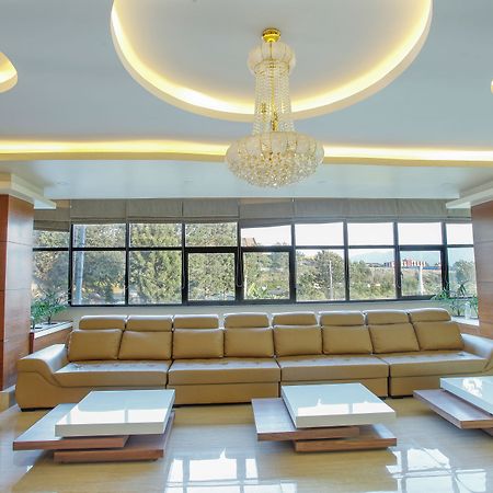 Hotel Meridian Suite Катманду Экстерьер фото